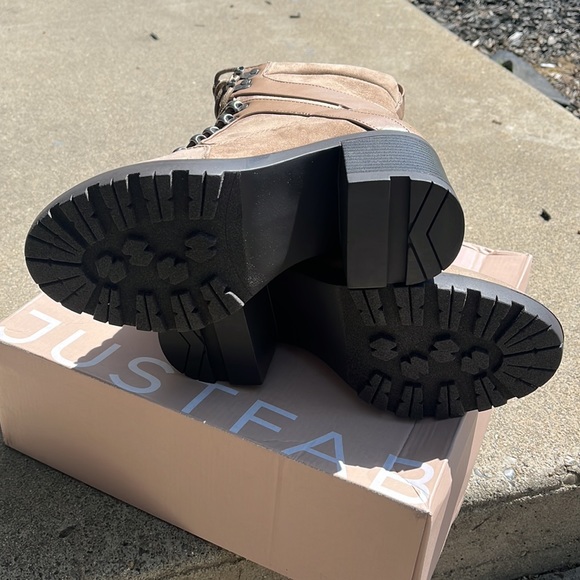 JUST FAB boots - Picture 5 of 9